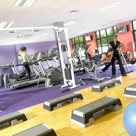 Hotel Castletroy Park 4*