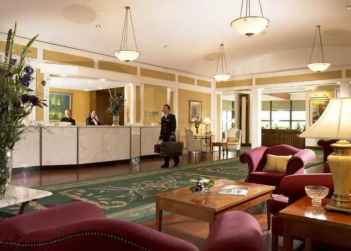 Castletroy Park Отель 4*